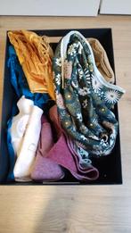 Grote verzameling stoffen, naaigaren, ritsen en boordstof, Hobby en Vrije tijd, Stoffen en Lappen, Ophalen, Overige kleuren, 120 cm of meer