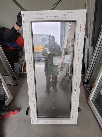 Kunstof Kozijn - 2 Nieuw of Zo Goed Als Nieuw 795x1660 beschikbaar voor biedingen