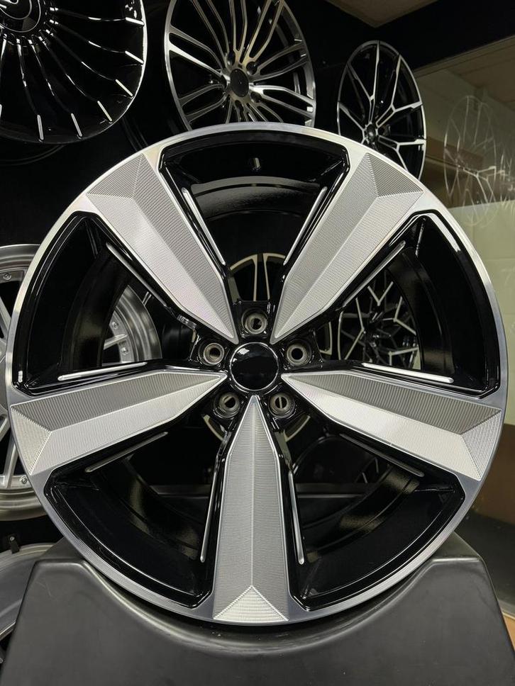 20 inch velgen voor Audi RS look 5x112 A4 A5 A6 Q3 Q5 VW, Auto-onderdelen, Banden en Velgen, Velg(en), 20 inch, Personenwagen