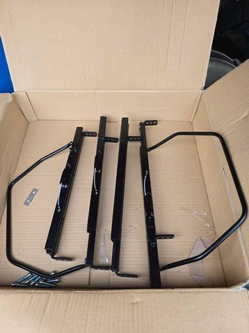 Stoel rails beschikbaar voor biedingen