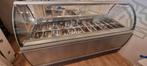 Isa 24 baks vitrine, Ophalen of Verzenden, Koelen en Vriezen