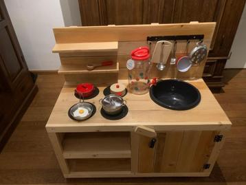 Modderkeuken, kinderkeuken, speelkeuken op maat gemaakt. beschikbaar voor biedingen