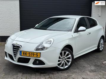 Alfa Romeo Giulietta 1.6 JTDm Distinctive Nw APK Nette auto beschikbaar voor biedingen