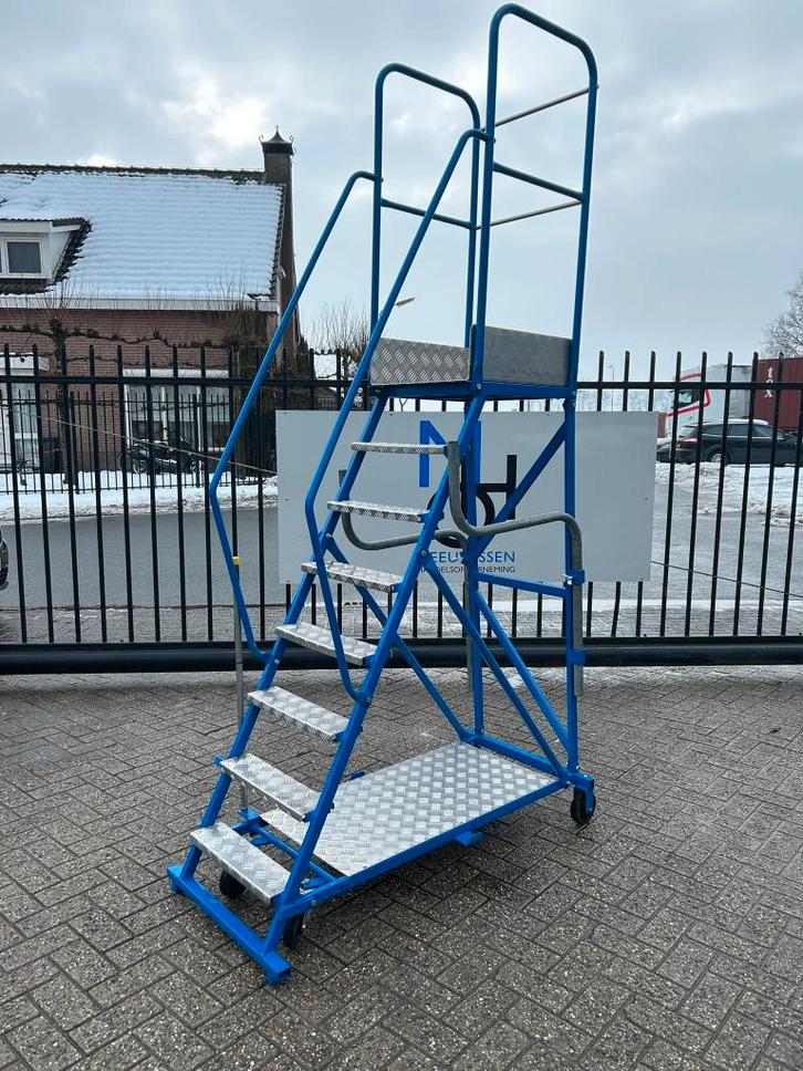 Little Jumbo verrijdbare bordestrap/bordes trap 3.50M WH, Doe-het-zelf en Verbouw, Ladders en Trappen, Gebruikt, Trap, 4 meter of meer