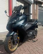 Yamaha T MAX 560 TechMax bj.22 NEW MODEL! AKRAPOVIC 4180KM, Handvatverwarming, Bedrijf, 560 cc, Meer dan 35 kW