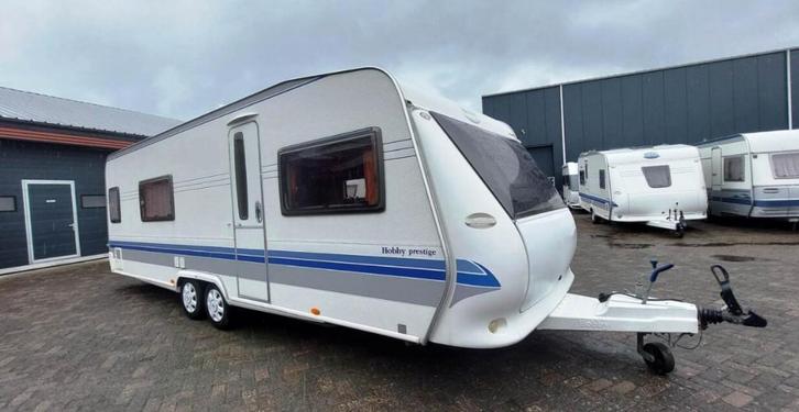 Hobby Prestige 650WFU bj 2010, Caravans en Kamperen, Caravans, Particulier, tot en met 4, 1500 - 2000 kg, Rondzit, Hobby, Frans bed