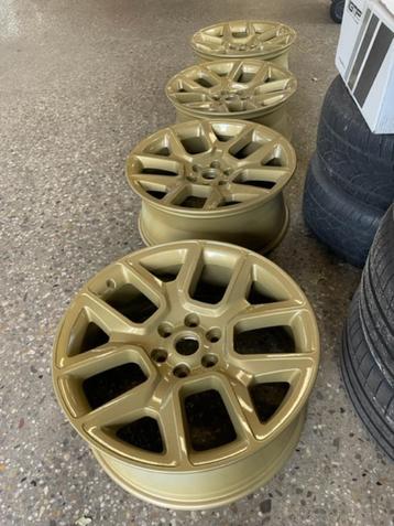 gouden 22 inch Dodge wielen beschikbaar voor biedingen