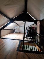 *Gratis* +/- 20 m2 laminaat donker eiken