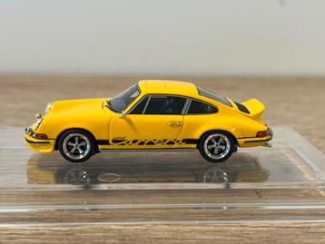 Porsche 911 Carrera RS 2.7 1:64 Timothy & Pierre yellow beschikbaar voor biedingen