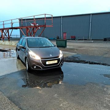 Peugeot 208 1.2 VTI 60KW/82PK 5-D 2018 Grijs beschikbaar voor biedingen