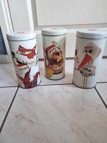 Bolletje Vintage Beschuit bussen  fabeltjes krant jaren 70  beschikbaar voor biedingen