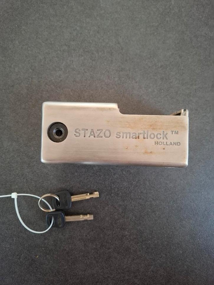Stazo Buitenboordmotorslot - Spindel Bevestiging, Fietsen en Brommers, Fietsaccessoires | Fietssloten, Ophalen of Verzenden