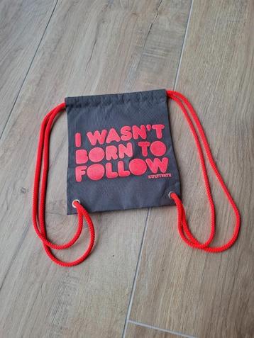 Kultivate - klein rugtasje - I wasn't born to follow beschikbaar voor biedingen
