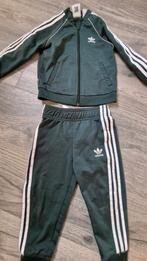 Adidas groen trainingspak maat 86/92, Ophalen of Verzenden, Jongetje of Meisje, Pakje