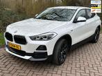 BMW X2 XDrive25e 1 Eig. b.j. 6-2022 Leer automaat, Led verl., Automaat, Gebruikt, Wit, Vierwielaandrijving