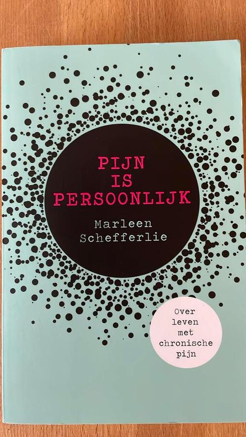 Marleen Schefferlie - Pijn is persoonlijk, Boeken, Psychologie, Zo goed als nieuw, Ophalen of Verzenden