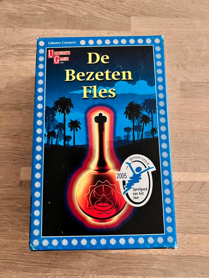 De Bezeten Fles - University Games, Hobby en Vrije tijd, Gezelschapsspellen | Bordspellen, Zo goed als nieuw, Een of twee spelers