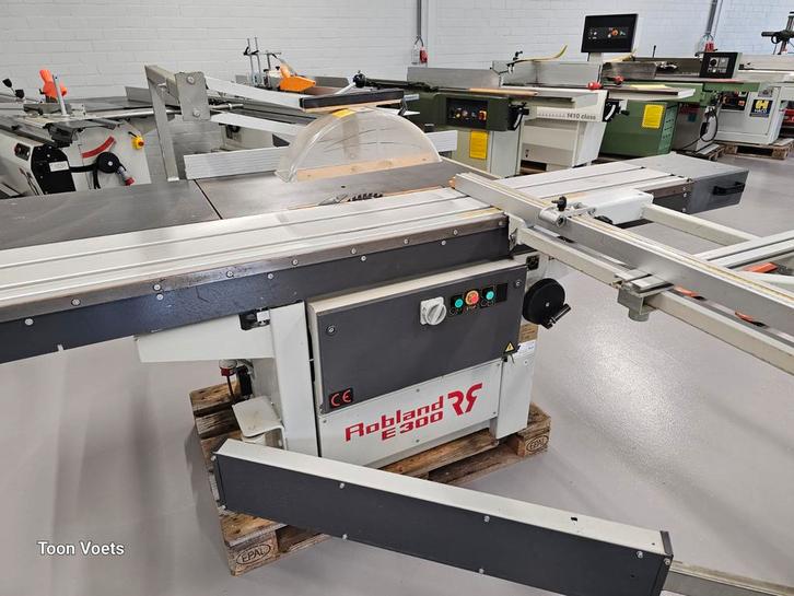 Formaatzaag Robland Type E300 met voorritser, Doe-het-zelf en Verbouw, Gereedschap | Zaagmachines, Gebruikt, Overige typen, 1200 watt of meer