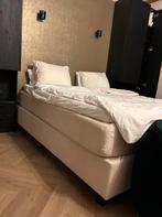 Bed 180x200, Ophalen, Beige, Tweepersoons, Zo goed als nieuw