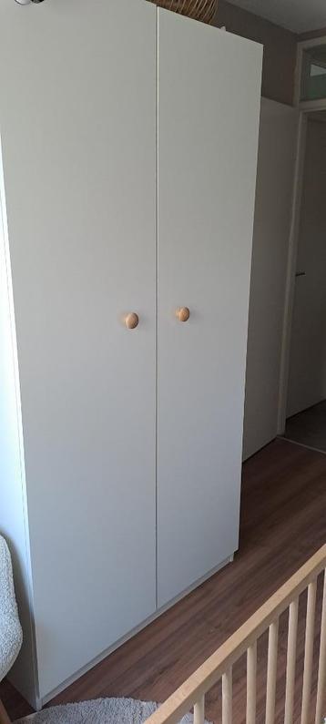 Kledingkast Ikea