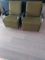 2 mooie fauteuils i.z.g.st donkergrijs leer/groene wafelstof, Huis en Inrichting, Fauteuils, Ophalen, Gebruikt, Stof