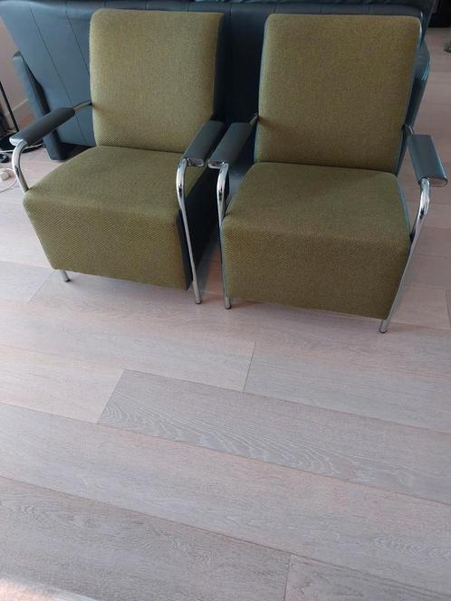 2 mooie fauteuils i.z.g.st donkergrijs leer/groene wafelstof, Huis en Inrichting, Fauteuils, Gebruikt, Leer, Stof, Ophalen