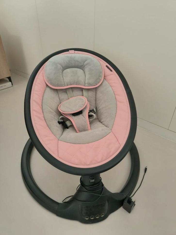 Wipstoel roze, electrisch met muziek, Kinderen en Baby's, Wipstoeltjes, Zo goed als nieuw, Schommelstoel, Overige merken, Met gordel(s) of riempje(s)