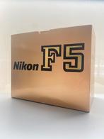 Nikon F5 - With Box - Almost Perfect Condition, Audio, Tv en Foto, Fotocamera's Analoog, Spiegelreflex, Ophalen of Verzenden, Zo goed als nieuw