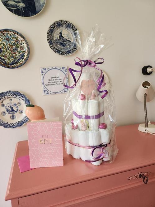 Luiertaart meisje, Kinderen en Baby's, Kraamcadeaus en Geboorteborden, Nieuw, Kraamcadeau, Ophalen