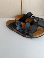 Zwarte dames slippers/sandalen maat 40 - Zo goed als nieuw!, Slippers, Zwart, Ophalen of Verzenden, Zo goed als nieuw
