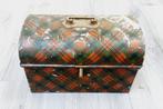 vintage tartan groen en rood geruit biscuit blik, Verzamelen, Blikken, Ophalen of Verzenden, Gebruikt, Overige, Overige merken