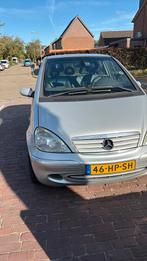 Mercedes Benz A 160 avantgarde apk verlopen, Voorwielaandrijving, Leder en Stof, Handgeschakeld, Grijs