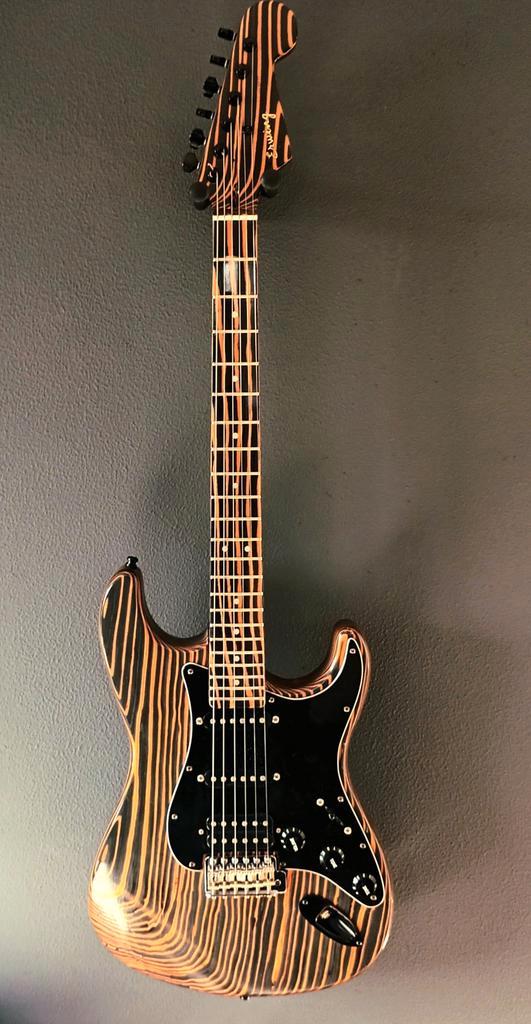 Piet Visser stratocaster Zebranocaster masterbuilt 22 frets, Muziek en Instrumenten, Snaarinstrumenten | Gitaren | Elektrisch