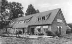 AK Bergen op Zoom - Jeugdherberg "Klavervelden", Verzamelen, Ansichtkaarten | Nederland, Verzenden, 1960 tot 1980, Gelopen, Noord-Brabant