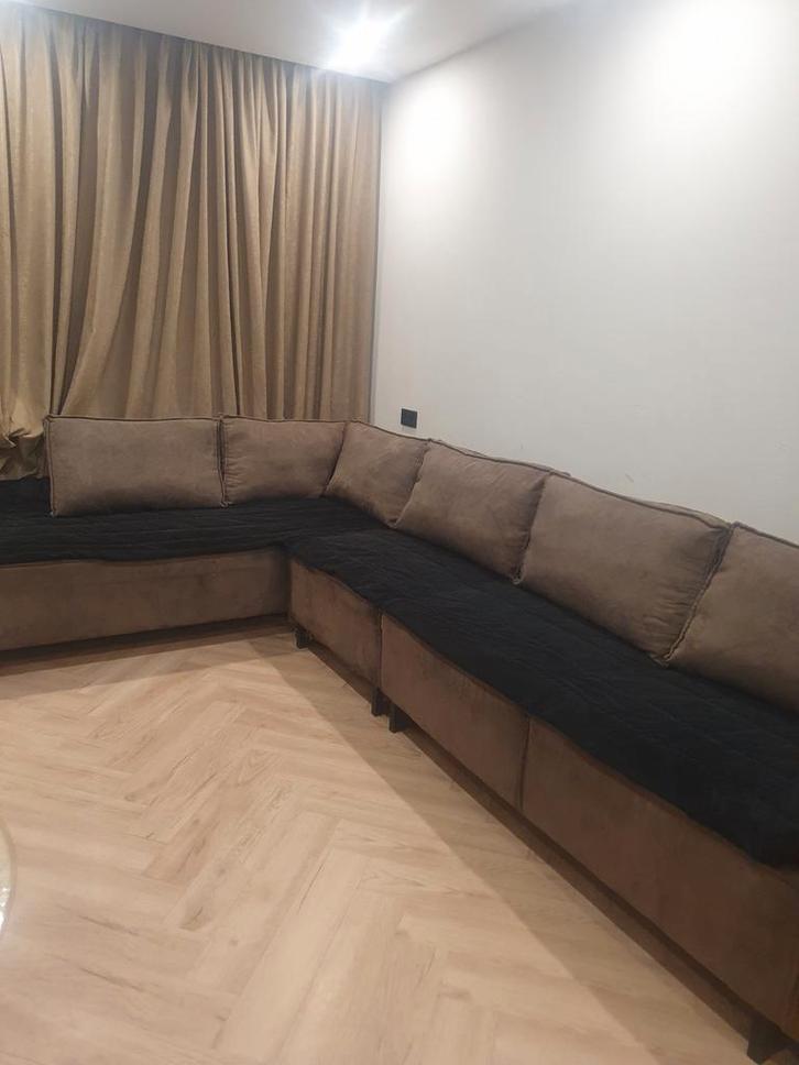 Taupe Hoekbank 340x225cm + Matras, Huis en Inrichting, Banken | Bankstellen, Ophalen of Verzenden