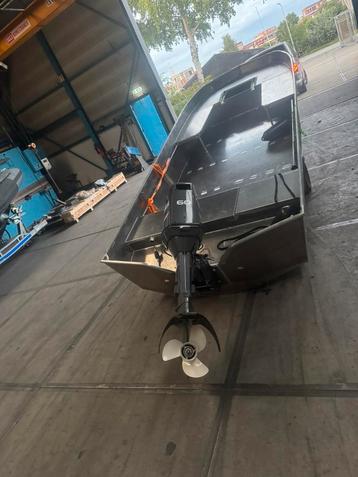 Aluminium visboot 60pk yamaha beschikbaar voor biedingen