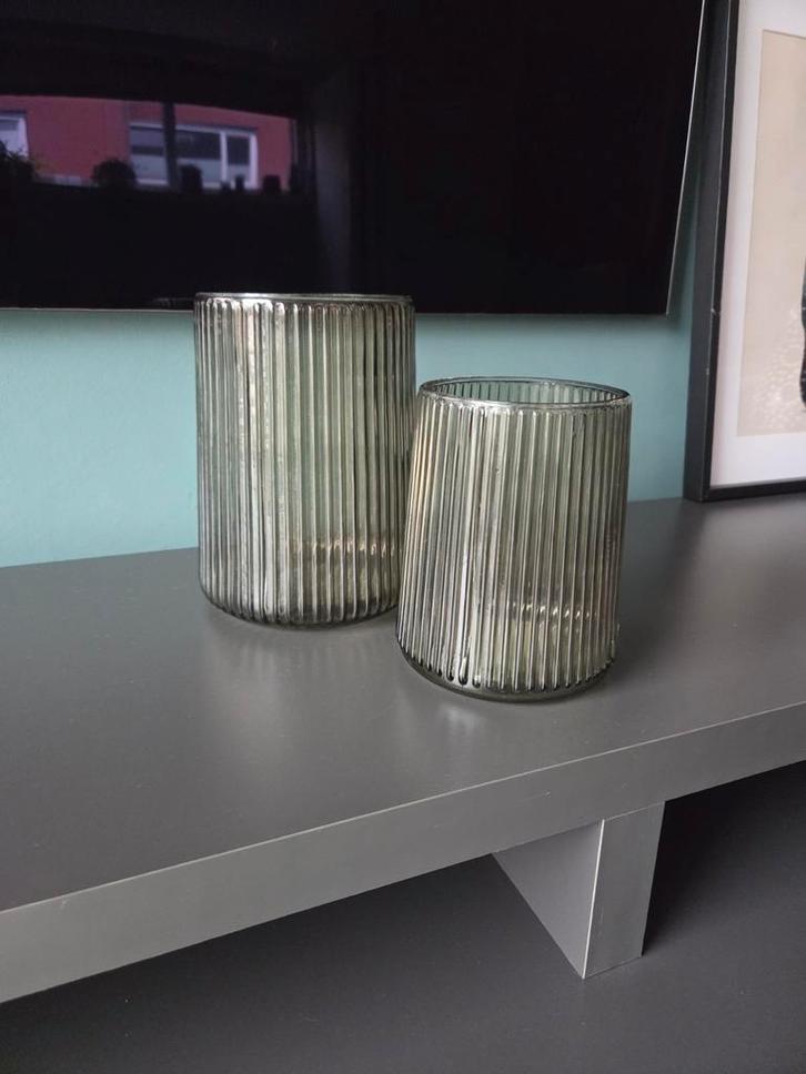 Groene glazen vaasjes/windlichten - Intratuin, Huis en Inrichting, Woonaccessoires | Vazen, Zo goed als nieuw, Groen, Minder dan 50 cm