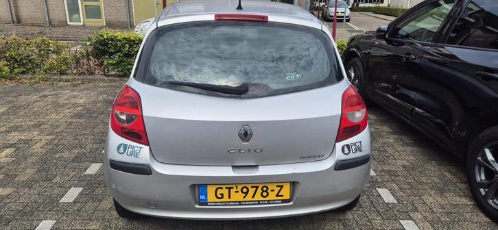 Renault Clio 1.2 16V 48KW 3-DRS E4 2006 Grijs, Auto's, Renault, Particulier, Clio, Benzine, B, Hatchback, Handgeschakeld, Geïmporteerd