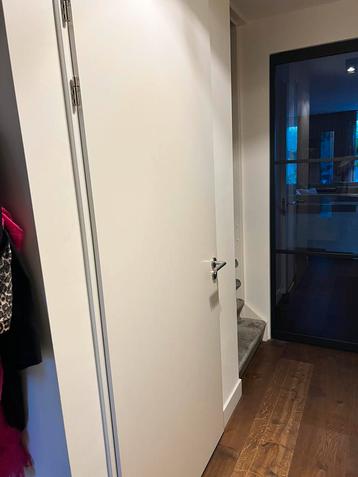 2x Svedex opdekdeur incl. Kozijn 231 x 95 beschikbaar voor biedingen