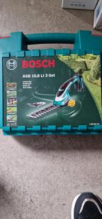 Bosch accu gras en buxusschaar, Ophalen, Zo goed als nieuw, Accu