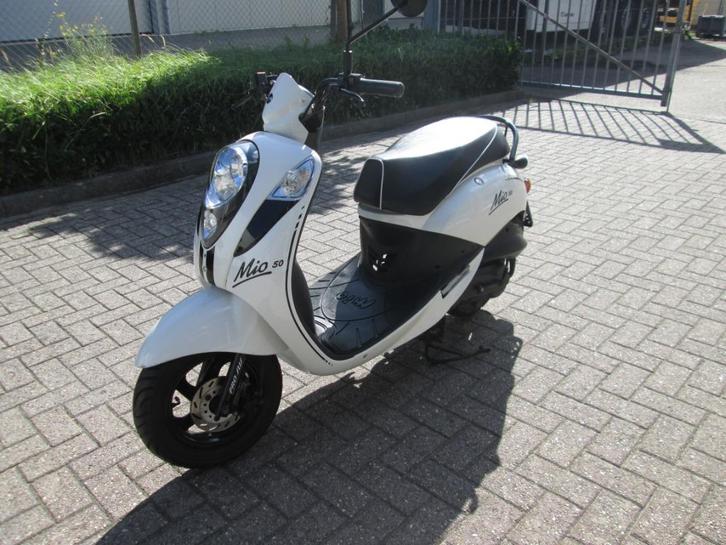 sym mio, Fietsen en Brommers, Scooters | SYM, Gebruikt, Mio, Maximaal 45 km/u, Benzine, Ophalen of Verzenden