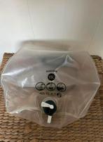 Decathlon waterzak 10 liter, Caravans en Kamperen, Ophalen of Verzenden, Zo goed als nieuw