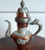 Tibetaanse koperen theepot, Antiek en Kunst, Antiek | Koper en Brons, Ophalen of Verzenden