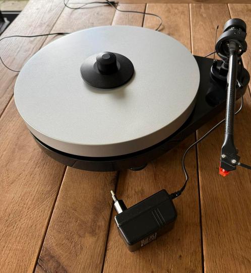 Mooie Project RPM 5 5.1 Carbon Ortofon 2M Bronze element, Audio, Tv en Foto, Platenspelers, Zo goed als nieuw, Overige merken