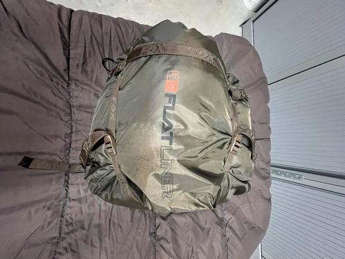 Fox 1 season sleepingbag tbv Flatliner 6 legs sleepsystem, Watersport en Boten, Hengelsport | Karpervissen, Zo goed als nieuw