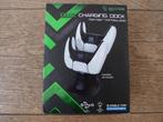 Battletron dual charging dock voor PS5 controllers inc kabel, Ophalen of Verzenden, Nieuw, Voeding, Oplader of Kabel, PlayStation 5