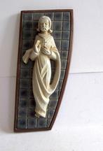 Prachtige vintage religieuze keramiek op hout wandplaquette., Antiek en Kunst, Ophalen of Verzenden