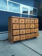 Landelijke klassieke kast, apothekerskast, dressoir, commode, Ophalen of Verzenden