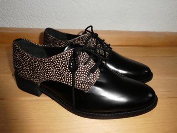 NIEUW Maruti veterschoenen maat 40 Pax Frog hair-on zwart beschikbaar voor biedingen