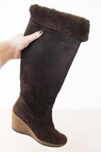 Mooie Gevoerde Suede Laarzen -s11 (Maat 39) € 65,-